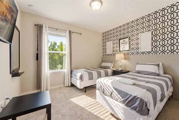 Image No.38-4 Bed Townhouse for sale