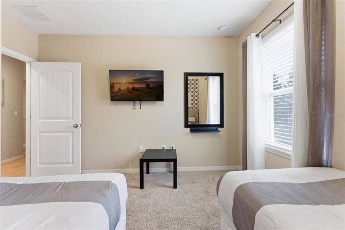 Image No.40-4 Bed Townhouse for sale