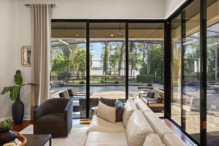 Image No.23-5 Bed House for sale