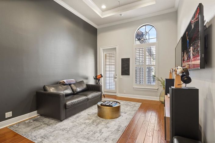 Image No.46-5 Bed House for sale