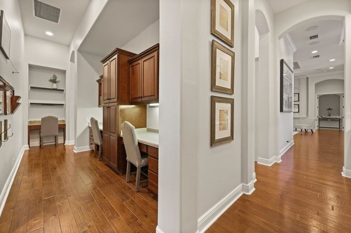 Image No.49-5 Bed House for sale