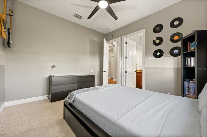 Image No.50-5 Bed House for sale