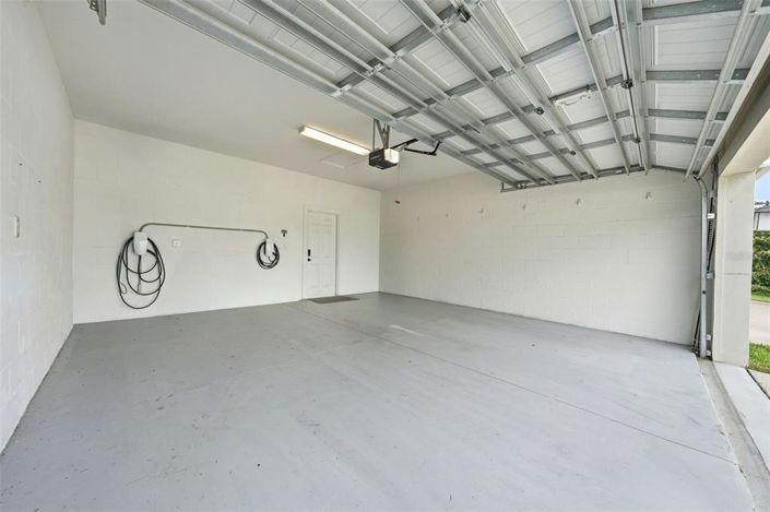 Image No.40-3 Bed Townhouse for sale