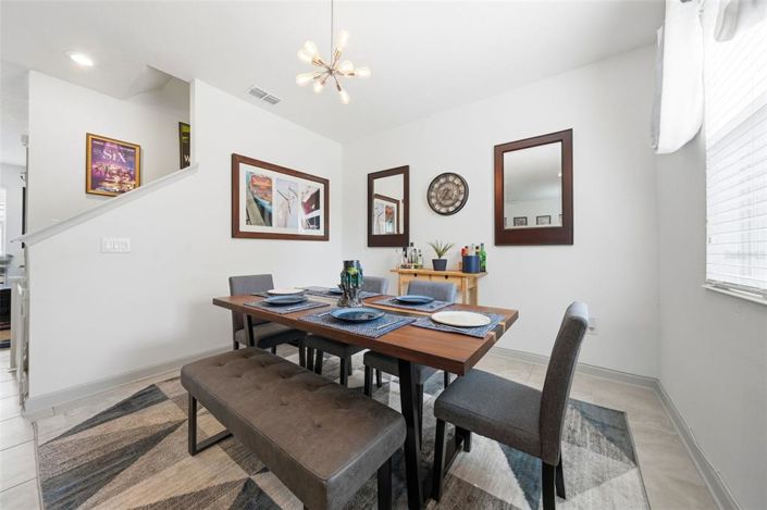 Image No.6-3 Bed Townhouse for sale