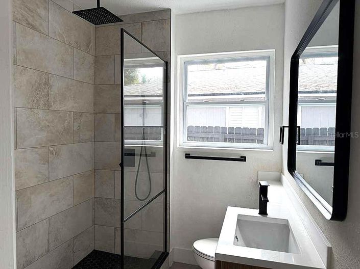 Image No.15-3 Bed House for sale