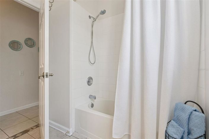 Image No.26-3 Bed Apartment for sale