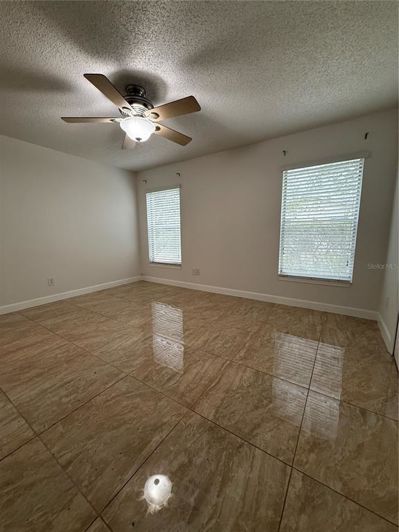 Image No.41-2 Bed House for sale