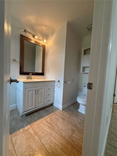 Image No.43-2 Bed House for sale