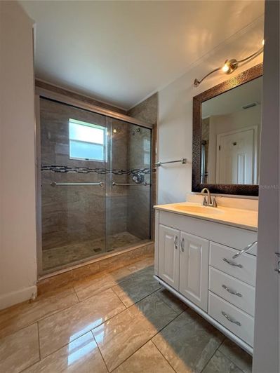Image No.45-2 Bed House for sale