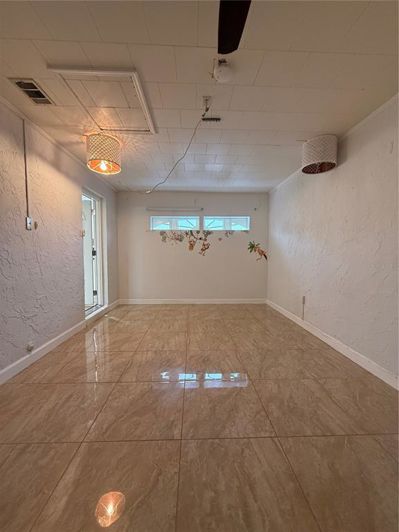 Image No.53-2 Bed House for sale