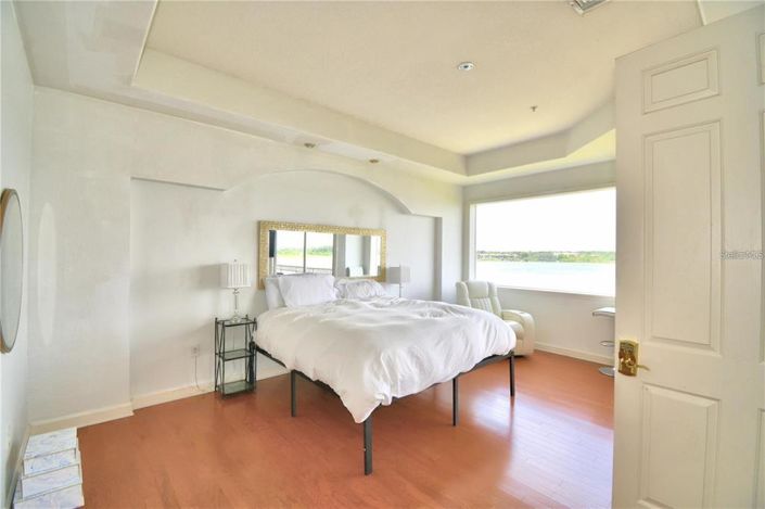 Image No.17-2 Bed Apartment for sale