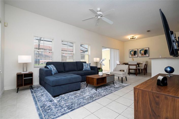 Image No.3-4 Bed Townhouse for sale