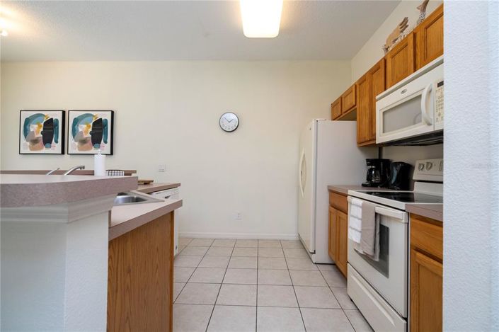 Image No.9-4 Bed Townhouse for sale