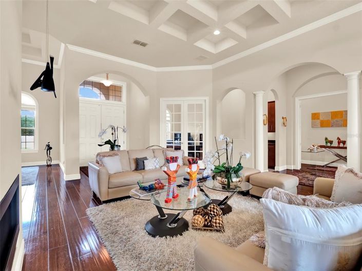 Image No.48-5 Bed House for sale