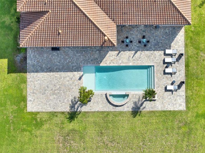 Image No.5-5 Bed House for sale