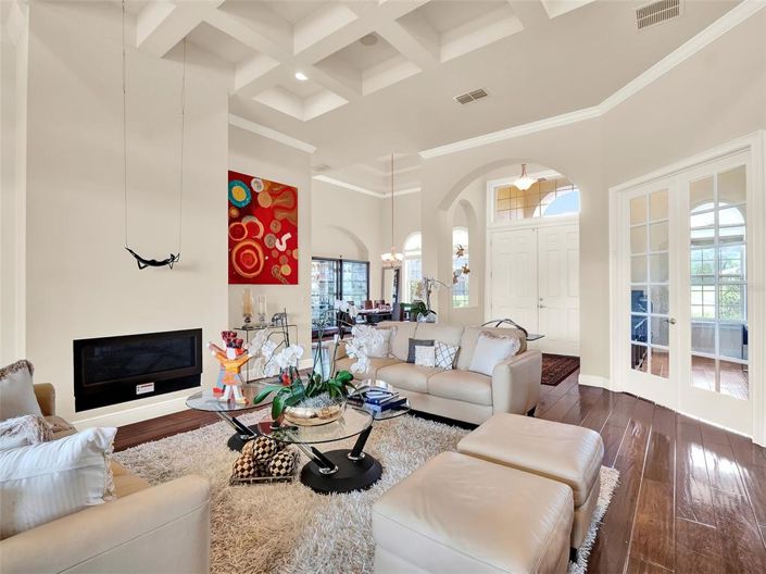 Image No.50-5 Bed House for sale