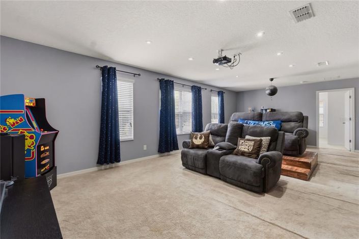 Image No.29-5 Bed House for sale
