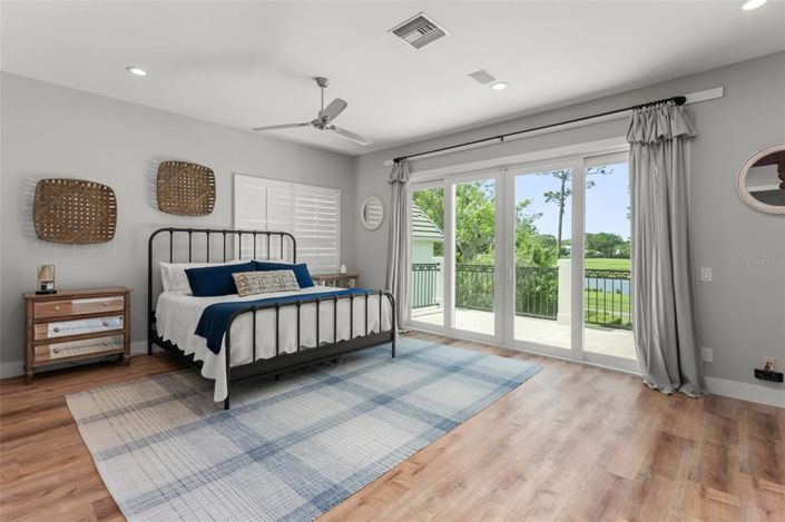 Image No.27-5 Bed House for sale