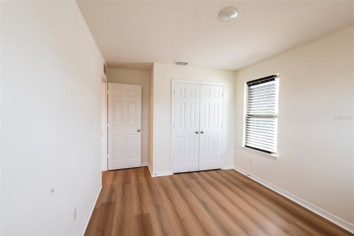 Image No.23-4 Bed House for sale