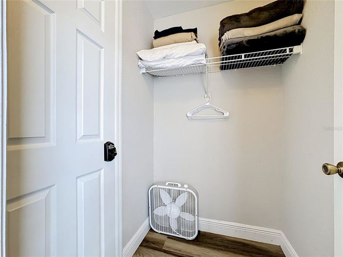 Image No.31-3 Bed Townhouse for sale