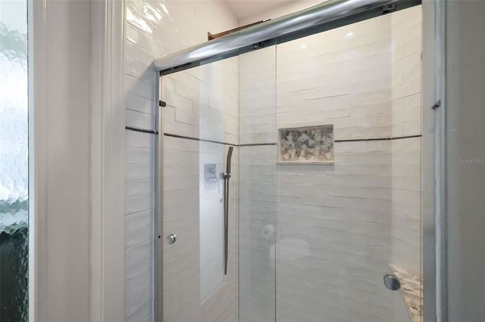 Image No.31-5 Bed House for sale