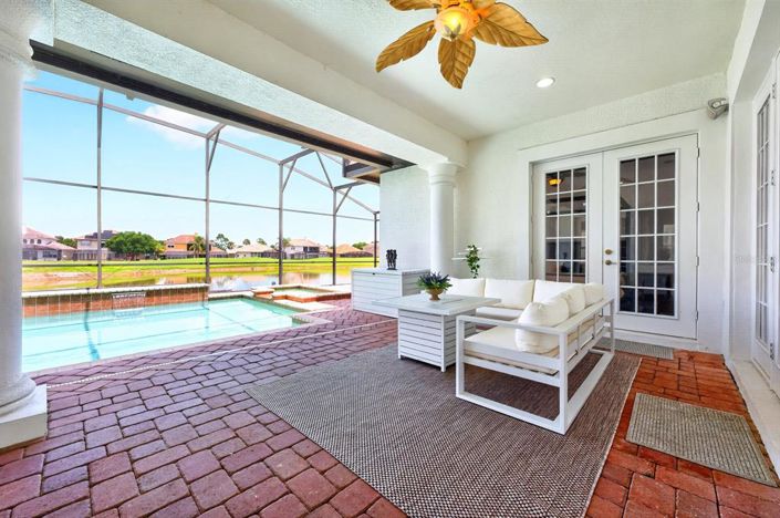 Image No.37-5 Bed House for sale