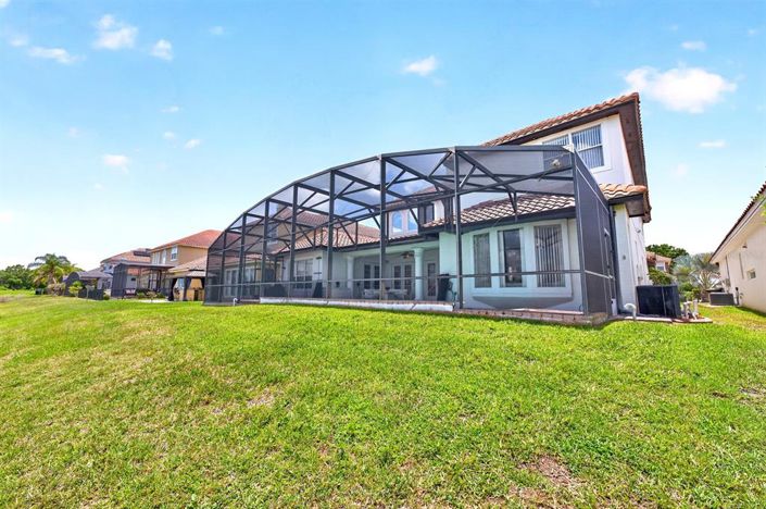 Image No.42-5 Bed House for sale