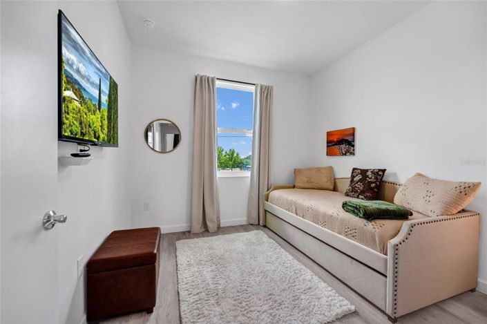 Image No.32-3 Bed Townhouse for sale