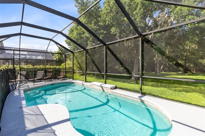 Image No.33-5 Bed House for sale