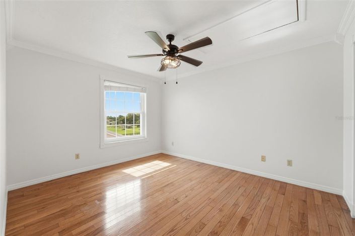 Image No.34-5 Bed House for sale