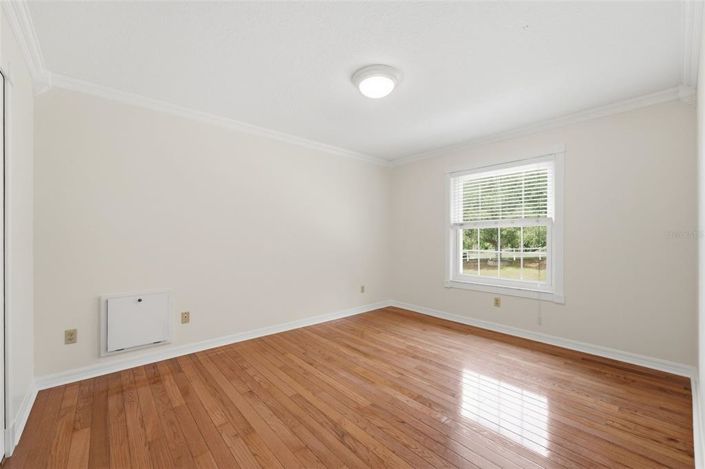 Image No.35-5 Bed House for sale