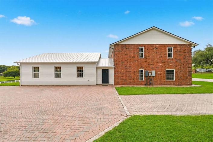 Image No.48-5 Bed House for sale