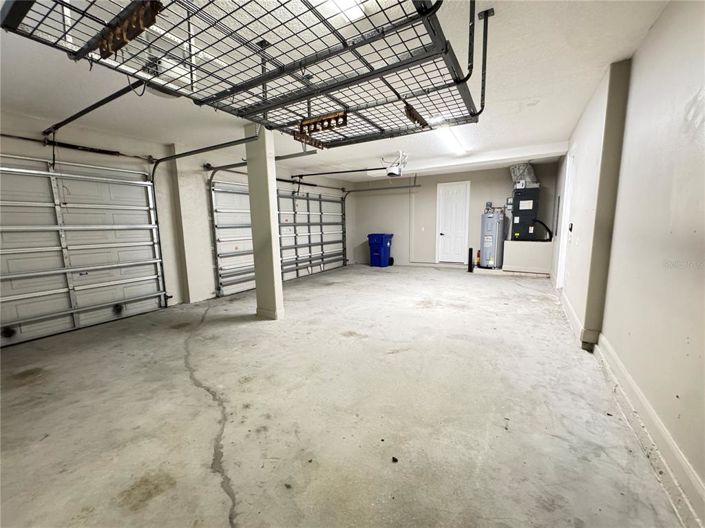 Image No.21-5 Bed House for sale