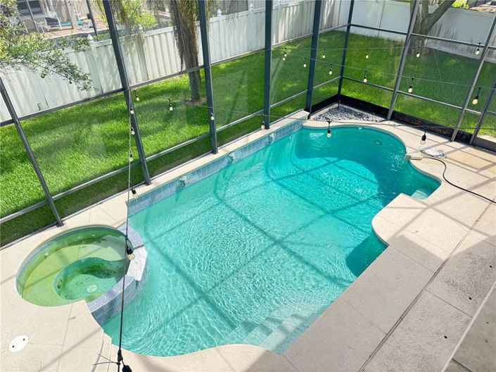 Image No.30-5 Bed House for sale