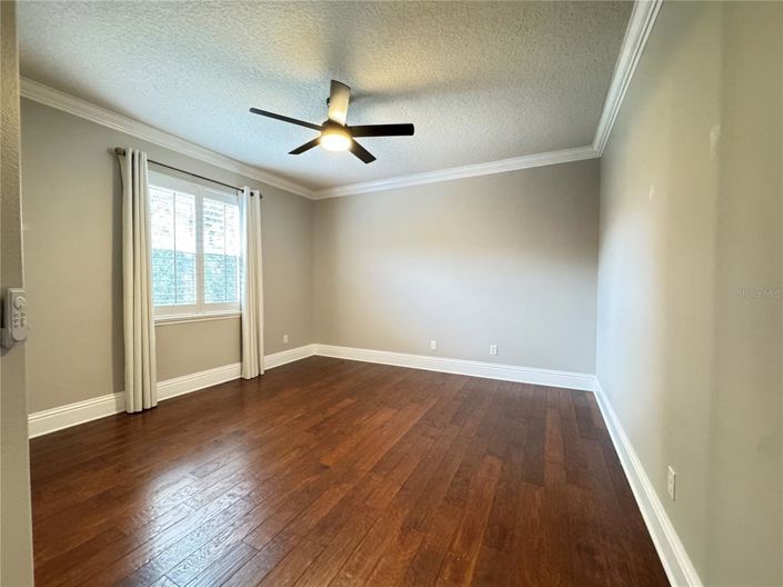 Image No.46-5 Bed House for sale