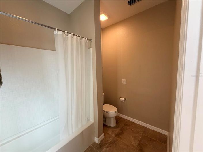 Image No.20-3 Bed House for sale