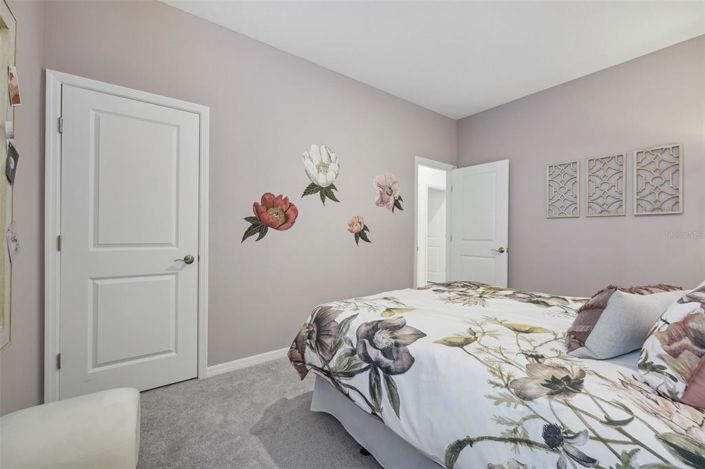 Image No.24-4 Bed House for sale