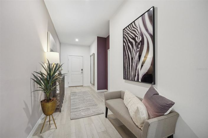 Image No.3-4 Bed House for sale