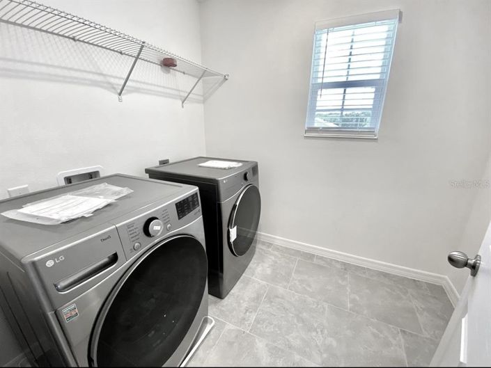 Image No.34-5 Bed House for sale