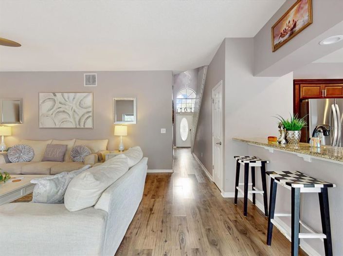 Image No.14-4 Bed House for sale