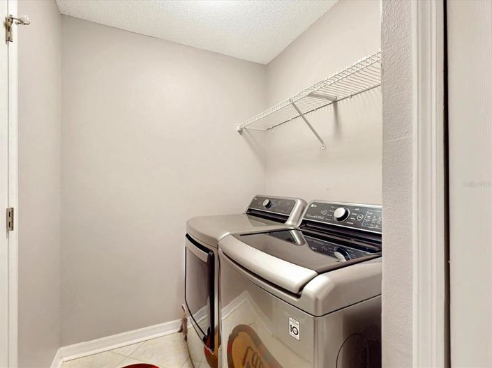 Image No.26-4 Bed House for sale