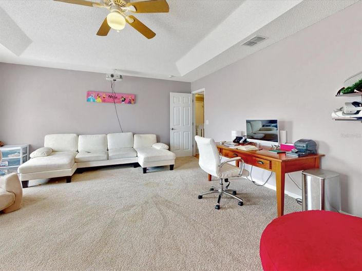 Image No.37-4 Bed House for sale