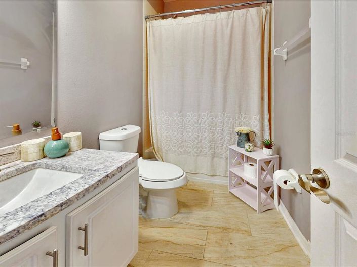 Image No.41-4 Bed House for sale