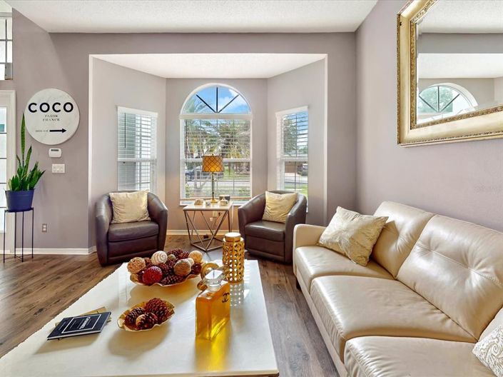 Image No.7-4 Bed House for sale