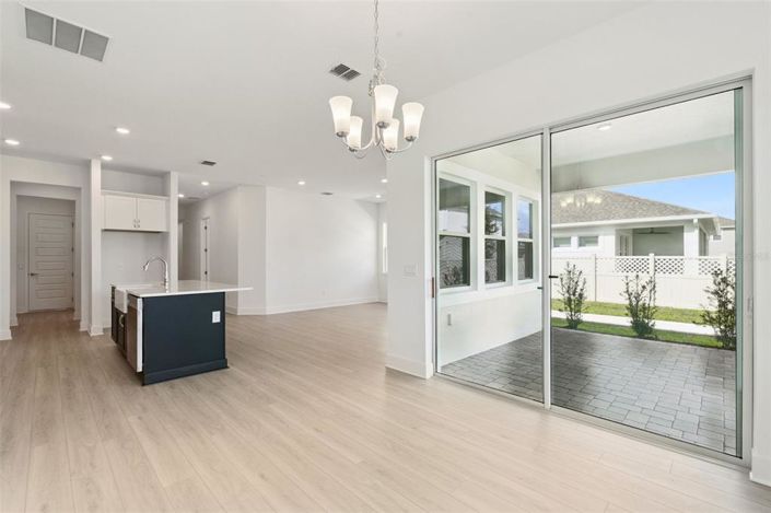 Image No.5-4 Bed House for sale