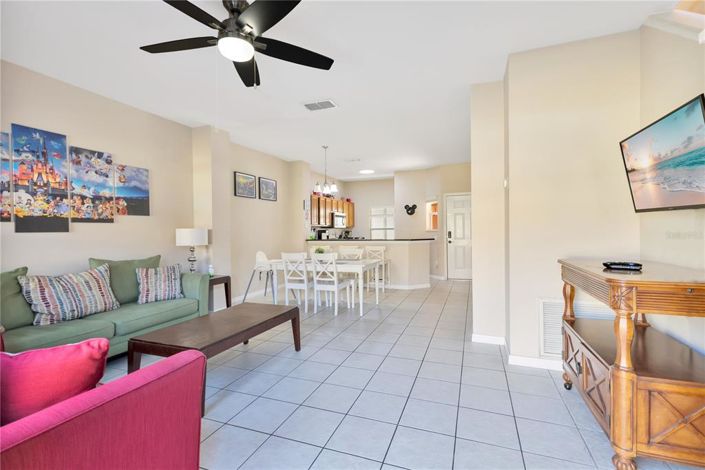 Image No.8-3 Bed Townhouse for sale