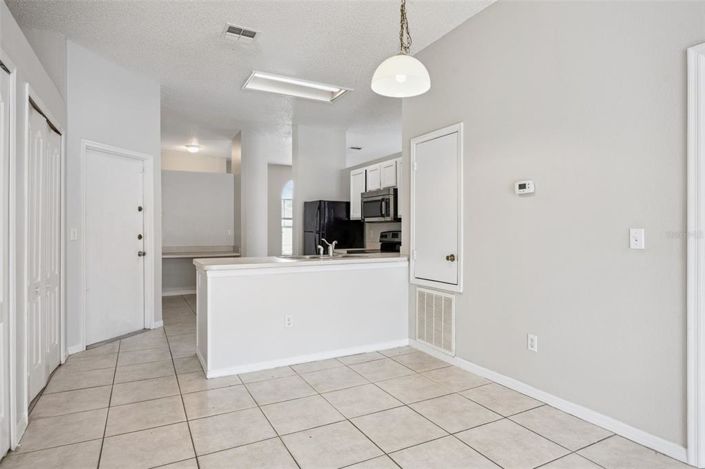 Image No.21-3 Bed House for sale