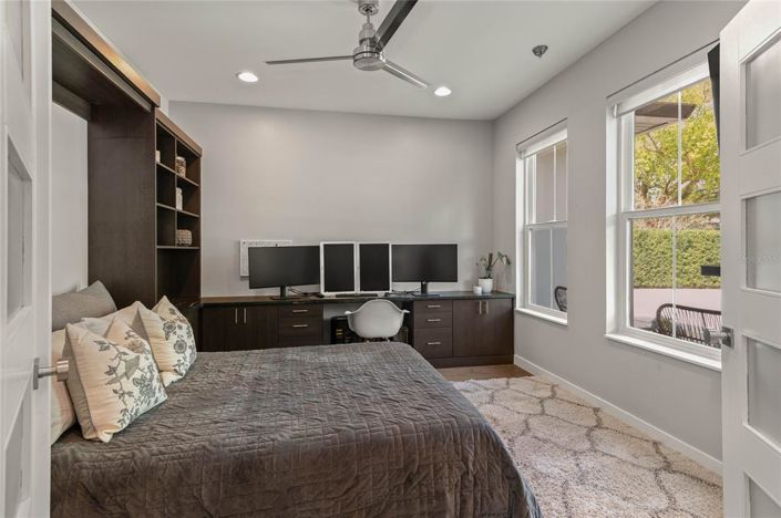 Image No.37-5 Bed House for sale