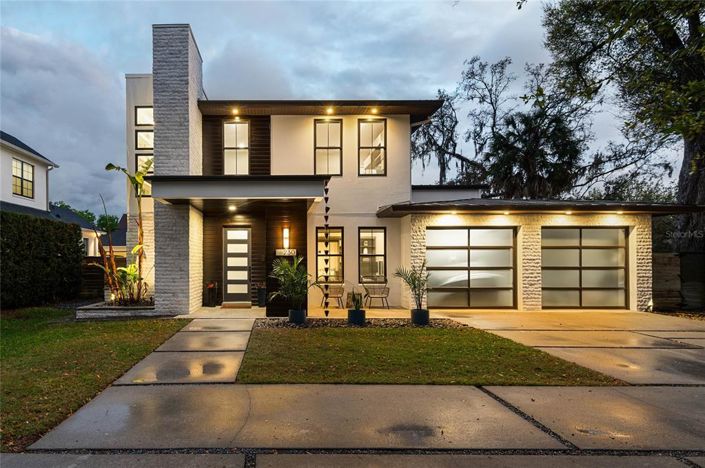 Image No.56-5 Bed House for sale