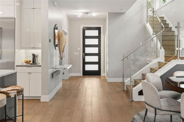 Image No.7-5 Bed House for sale